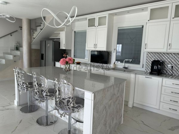 casa indipendente in vendita a Cassola in zona San Zeno