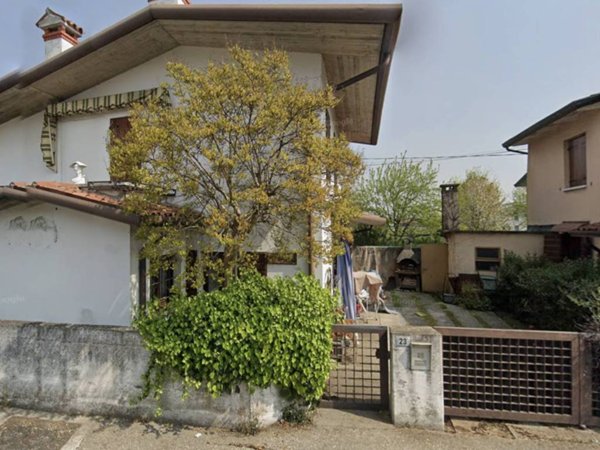 casa indipendente in vendita a Cassola in zona San Zeno