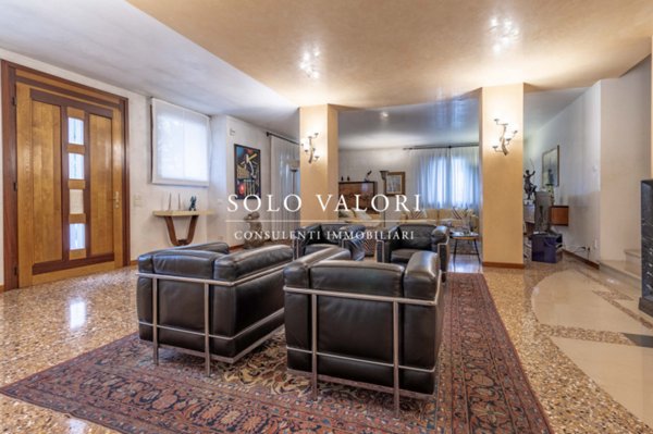 casa indipendente in vendita a Cassola