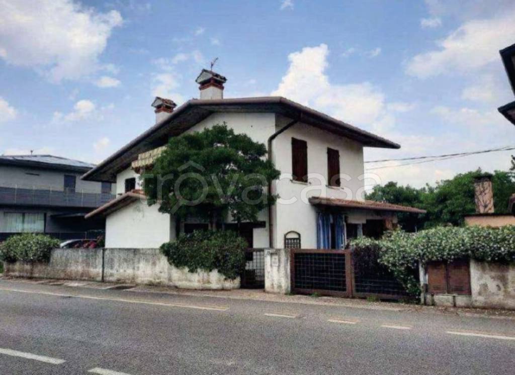 casa indipendente in vendita a Cassola