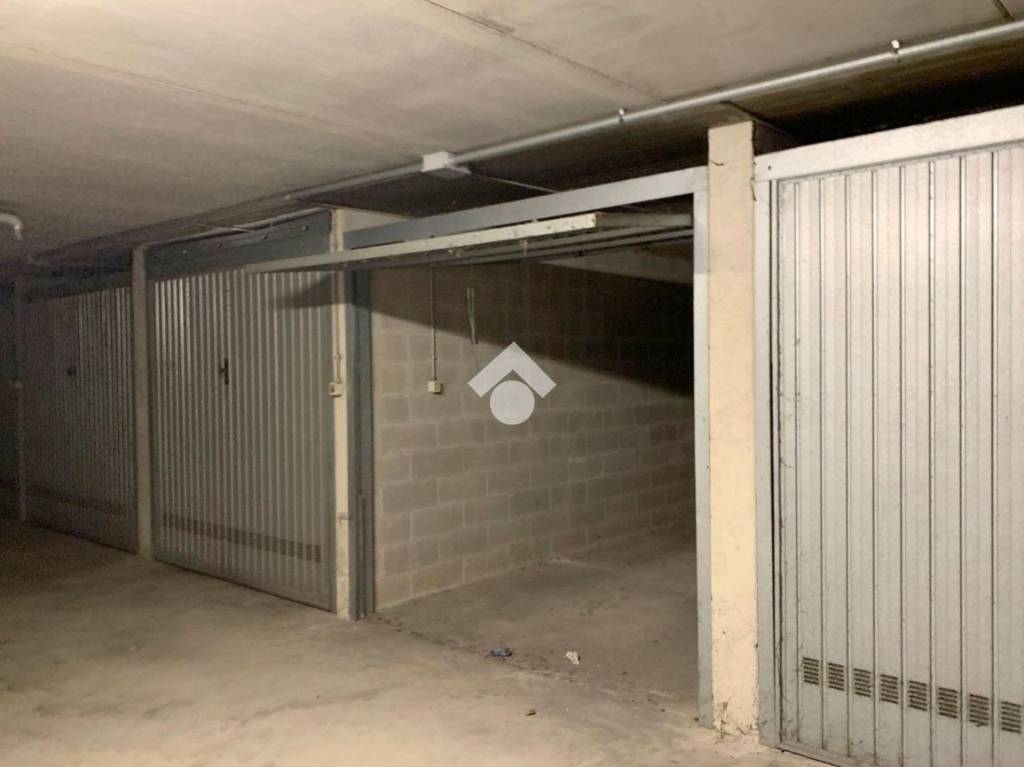 locale di sgombero in vendita a Cassola