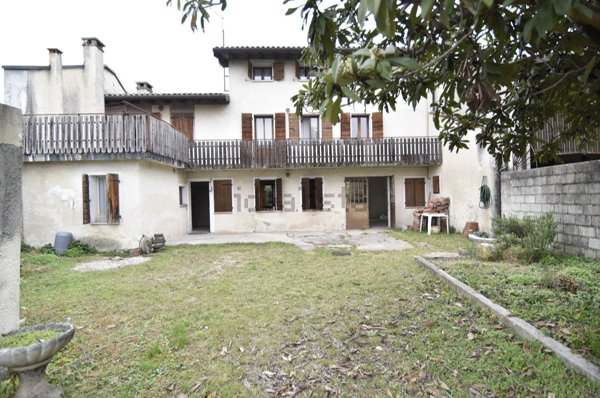 casa indipendente in vendita a Cassola