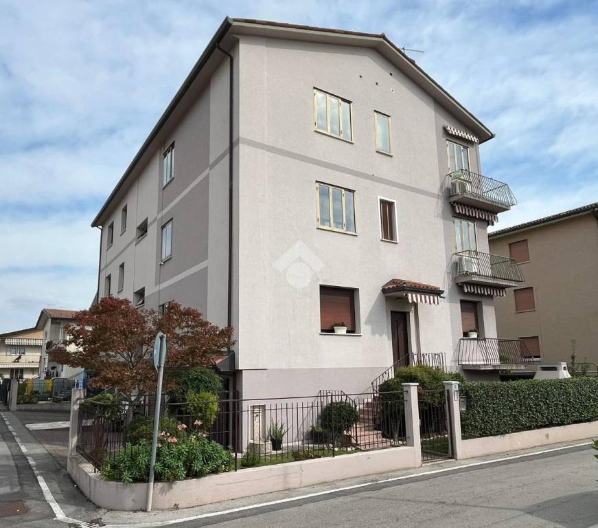 appartamento in vendita a Cassola