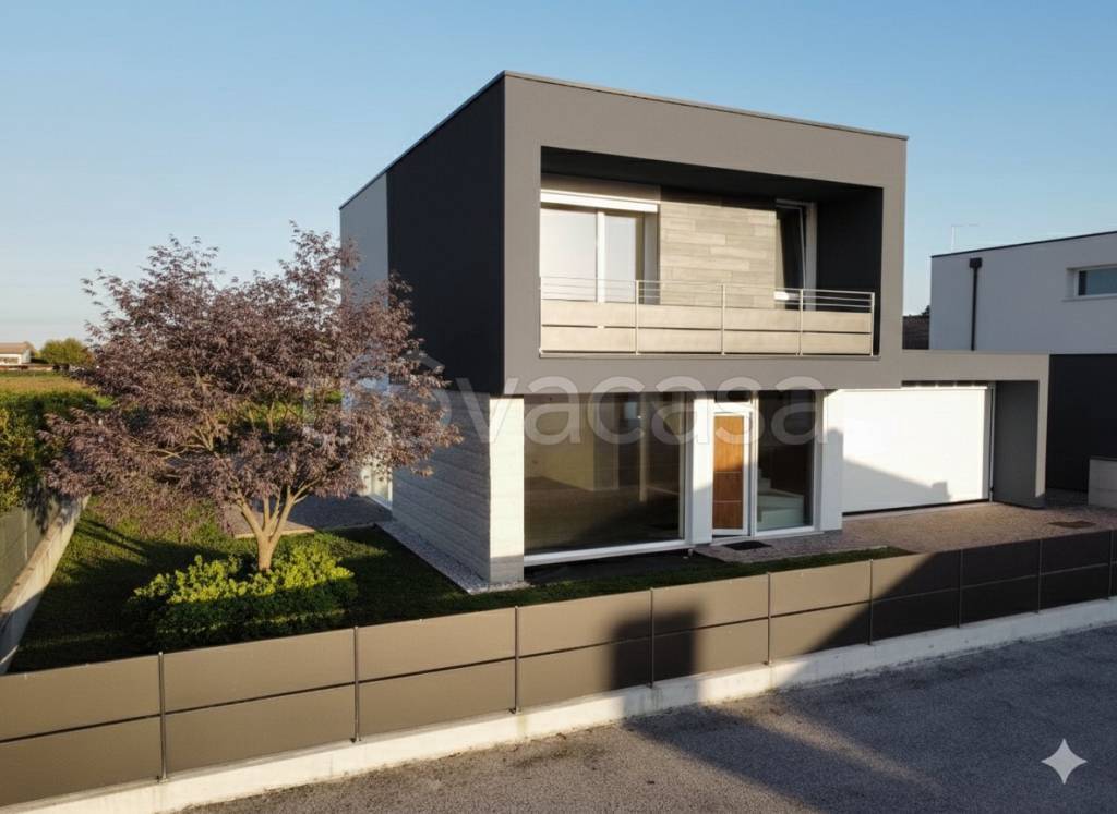 casa indipendente in vendita a Cassola