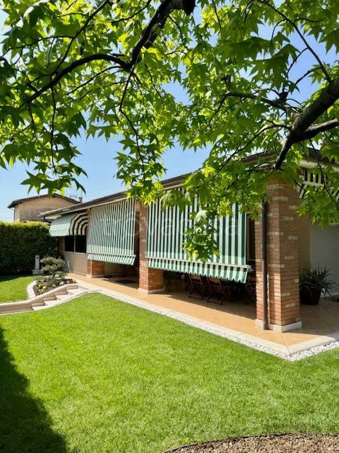 casa indipendente in vendita a Cassola