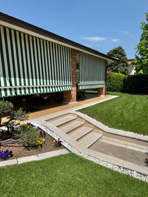 casa indipendente in vendita a Cassola in zona San Zeno