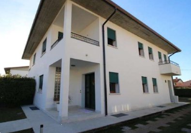casa indipendente in vendita a Cassola