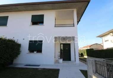 casa indipendente in vendita a Cassola