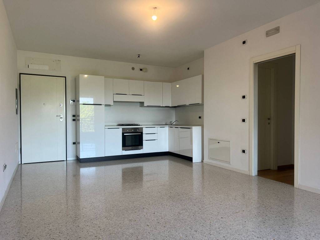 appartamento in vendita a Cassola in zona San Zeno