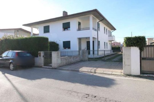 casa indipendente in vendita a Cassola