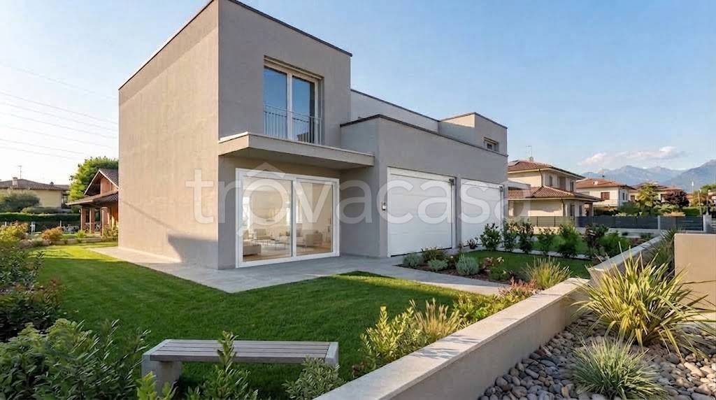 casa indipendente in vendita a Cassola