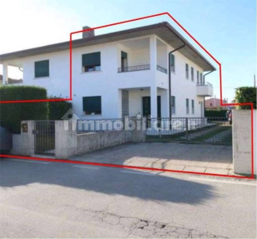casa indipendente in vendita a Cassola