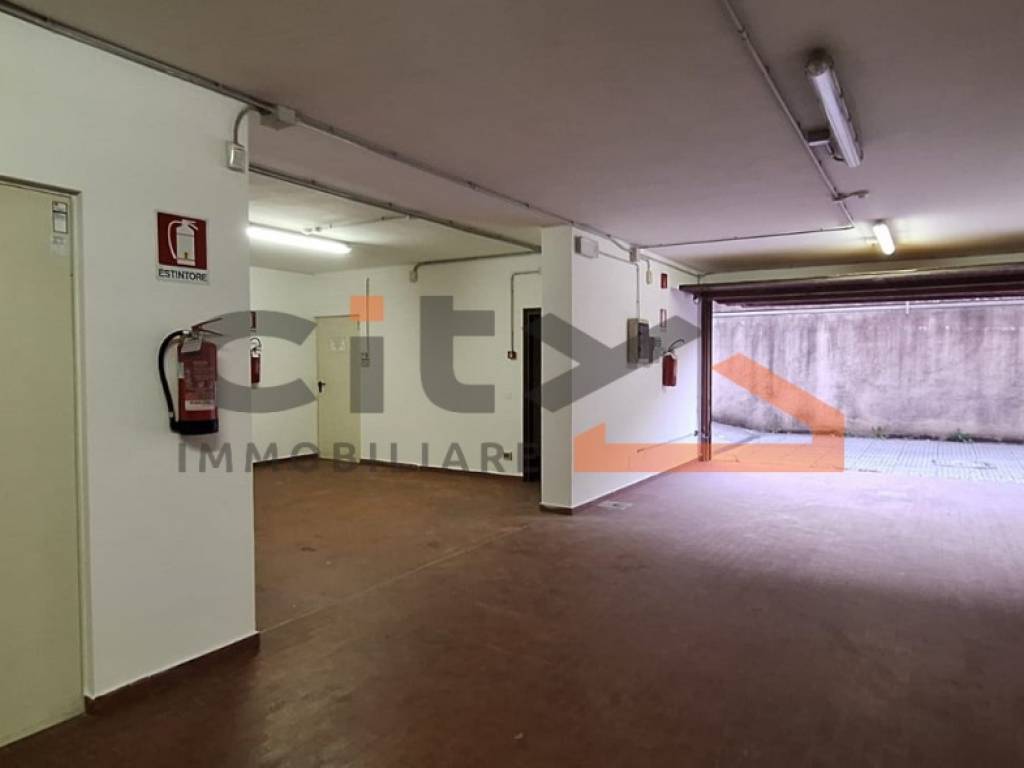 locale commerciale in vendita a Cassola