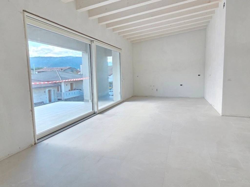 appartamento in vendita a Cassola in zona San Zeno