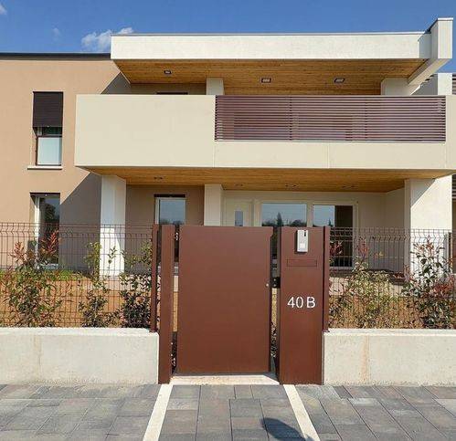 appartamento in vendita a Cassola in zona San Zeno
