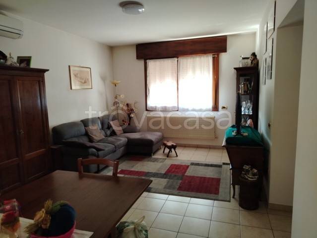 appartamento in vendita a Cassola in zona San Zeno
