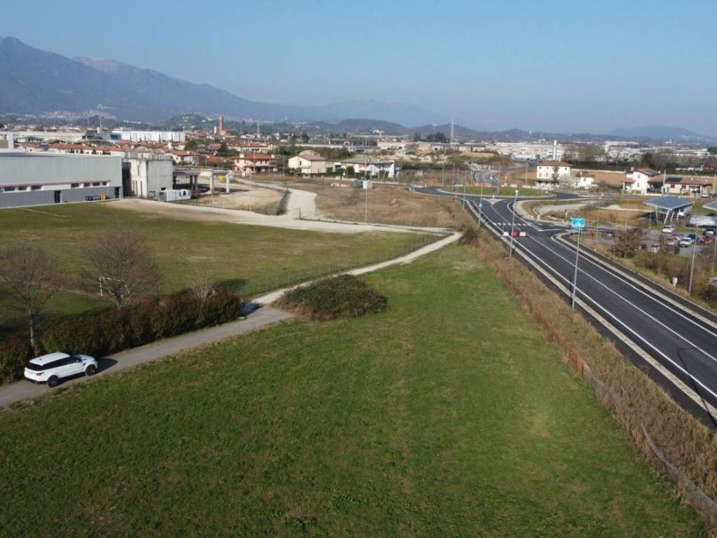 terreno in vendita a Cassola