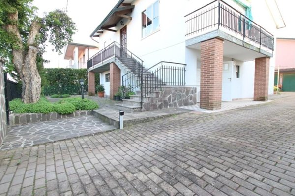casa indipendente in vendita a Castegnero in zona Villaganzerla