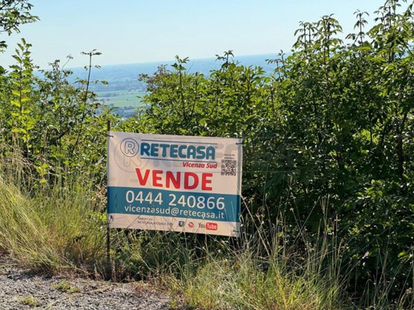 terreno agricolo in vendita a Castegnero