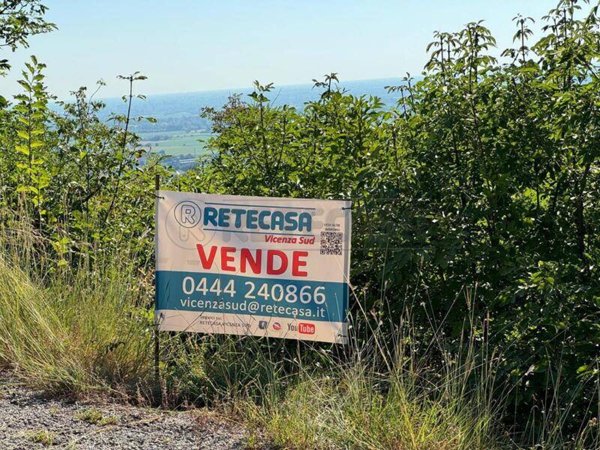 terreno agricolo in vendita a Castegnero