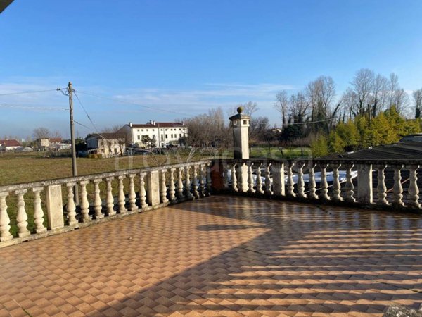 casa indipendente in vendita a Castegnero in zona Villaganzerla