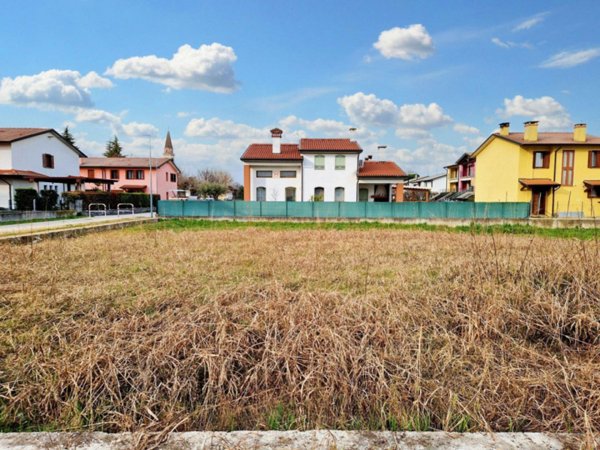 casa indipendente in vendita a Castegnero in zona Villaganzerla