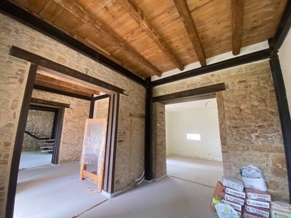 casa indipendente in vendita a Castegnero
