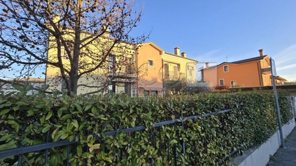 appartamento in vendita a Castegnero in zona Villaganzerla