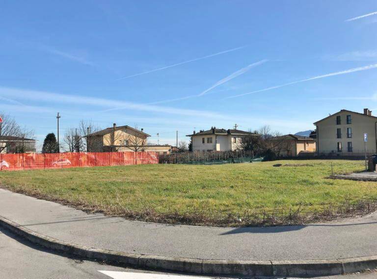 terreno edificabile in vendita a Castegnero in zona Villaganzerla