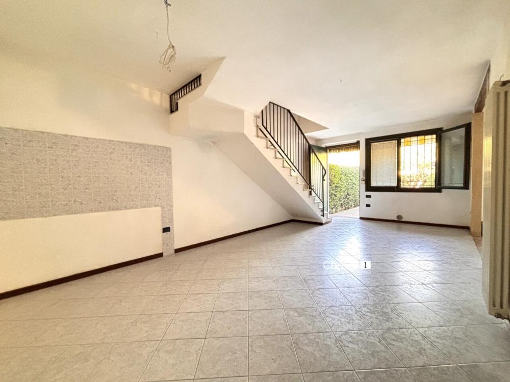 casa indipendente in vendita a Castegnero