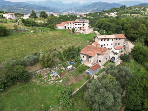 casa indipendente in vendita a Castelgomberto
