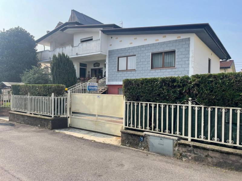 casa indipendente in vendita a Castelgomberto