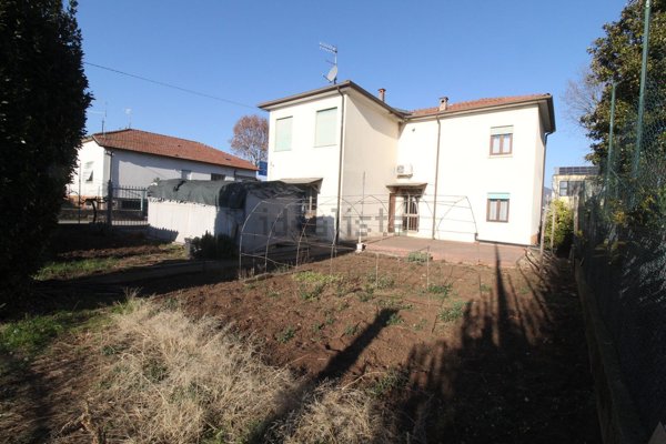 casa indipendente in vendita a Castelgomberto