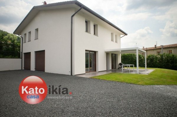 casa indipendente in vendita a Castelgomberto in zona Valle
