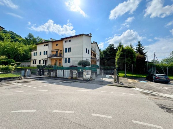 appartamento in vendita a Castelgomberto