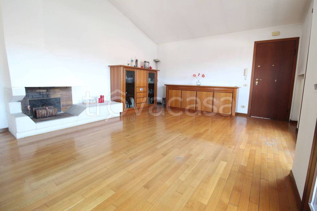 appartamento in vendita a Castelgomberto