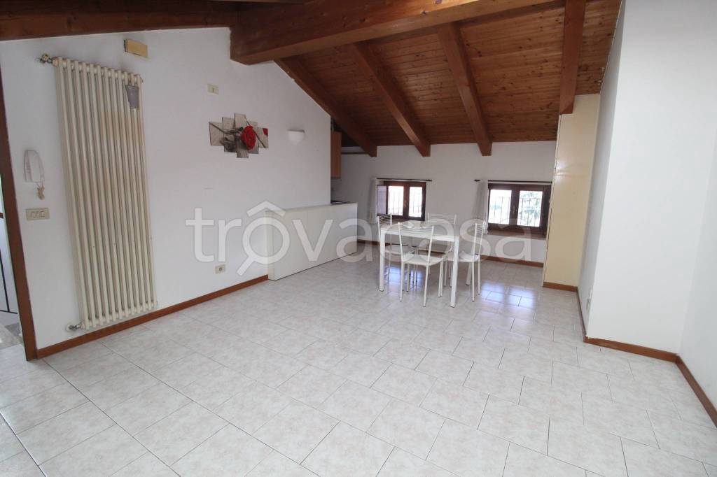 appartamento in vendita a Castelgomberto