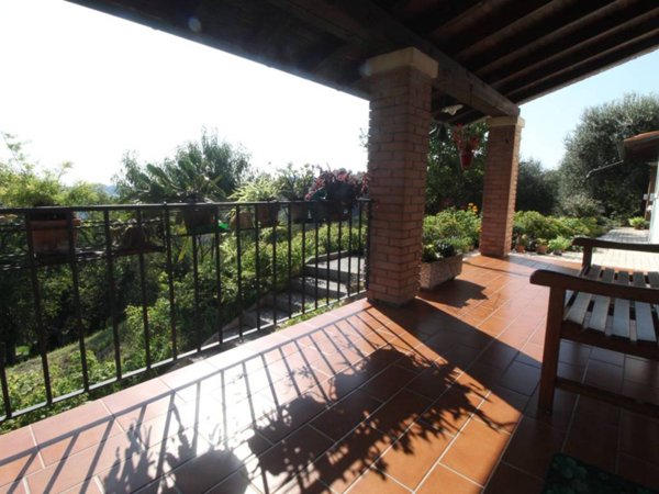 villa in vendita a Castelgomberto