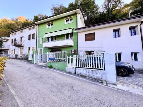 casa indipendente in vendita a Castelgomberto
