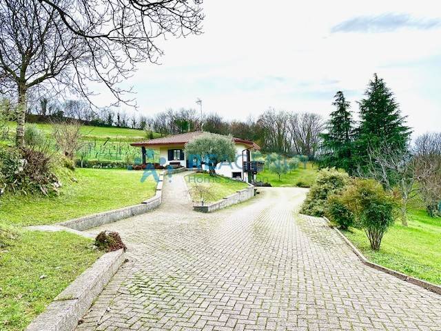 casa indipendente in vendita a Castelgomberto