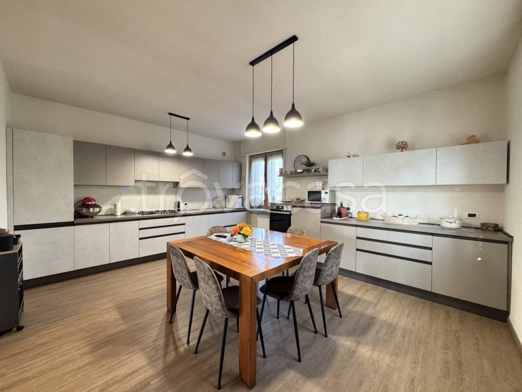 casa indipendente in vendita a Castelgomberto