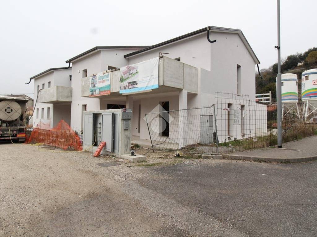 appartamento in vendita a Castelgomberto