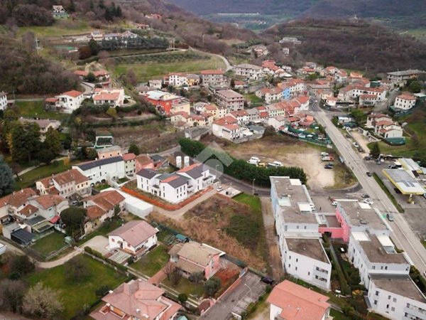 appartamento in vendita a Castelgomberto