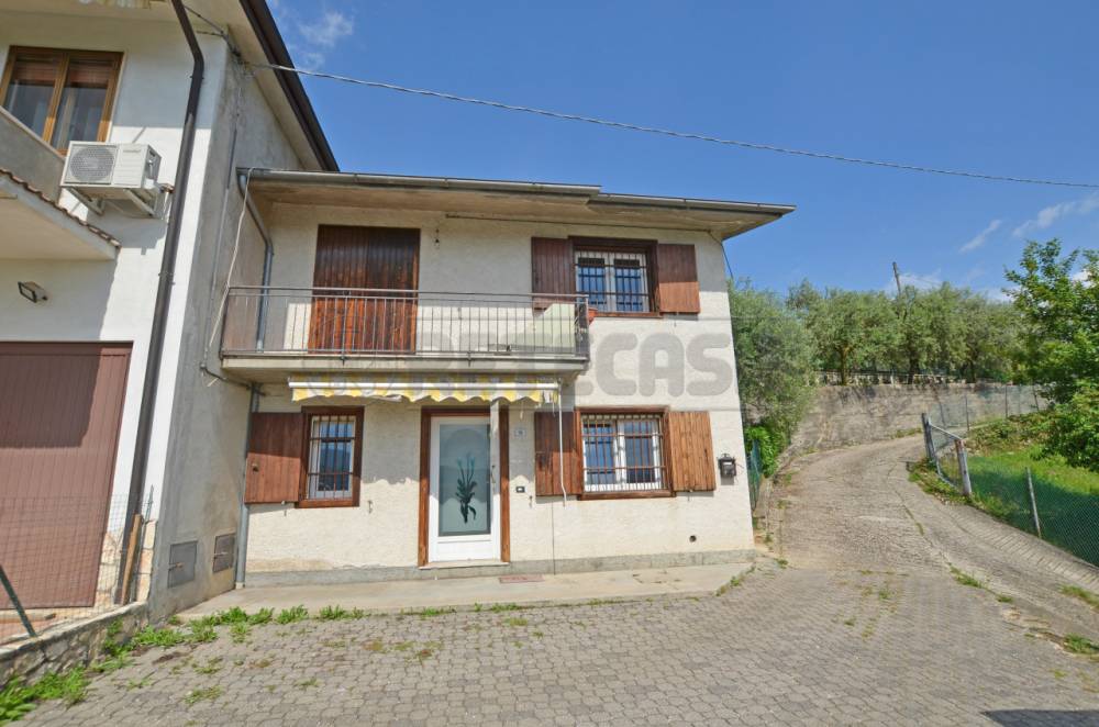 casa semindipendente in vendita a Castelgomberto