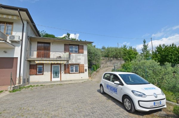 casa indipendente in vendita a Castelgomberto