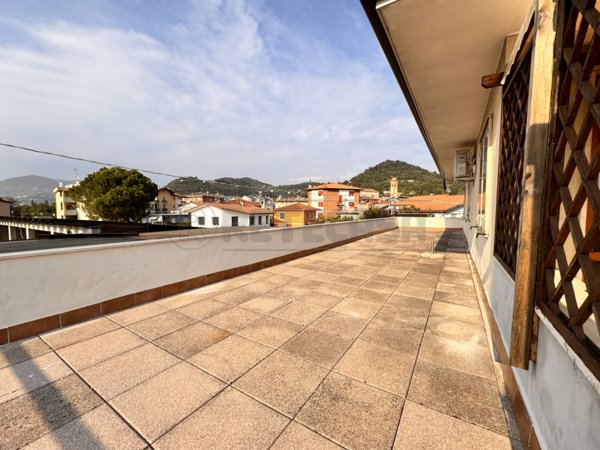 appartamento in vendita a Castelgomberto