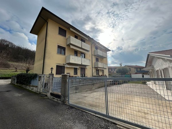 appartamento in vendita a Castelgomberto