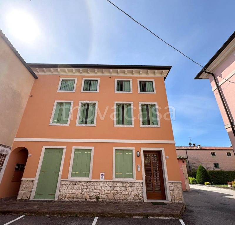 casa indipendente in vendita a Castelgomberto