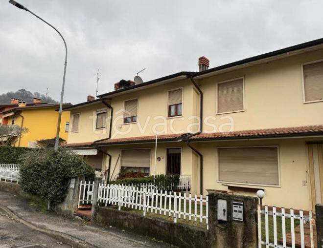 casa indipendente in vendita a Castelgomberto