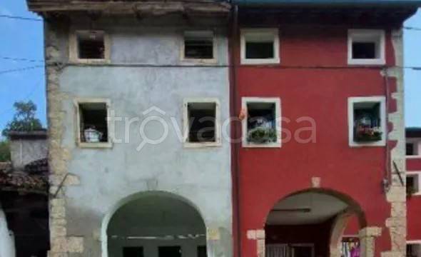appartamento in vendita a Castelgomberto in zona Valle